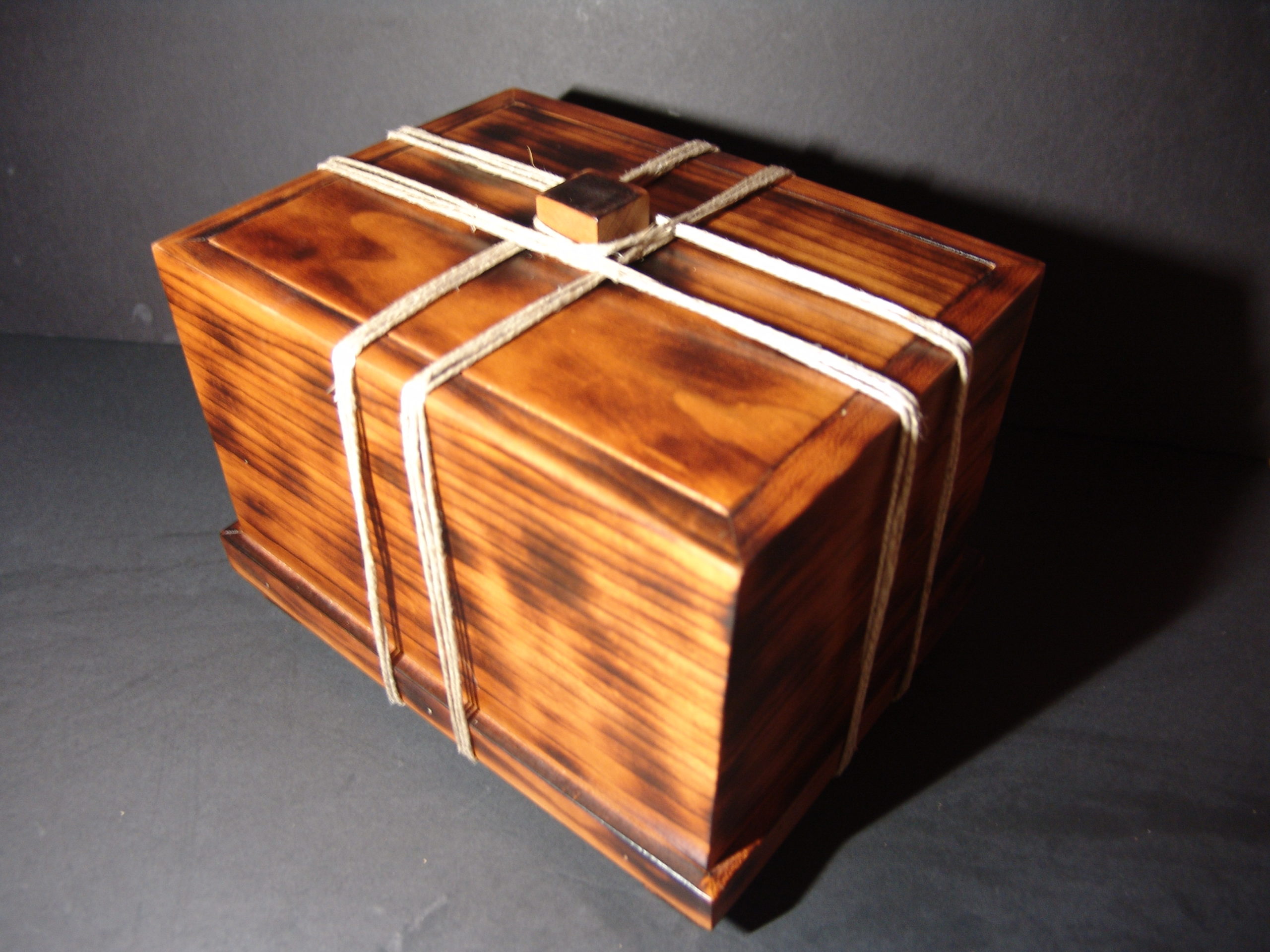 Dybbuk Box (DO NOT OPEN!) Bound By The Mulagian Sages