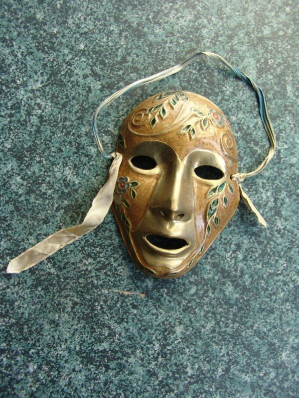 Highly Active Dark Mask which Radiates Great Despair - Image 2